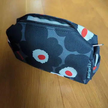 marimekko 꽃무늬 파우치