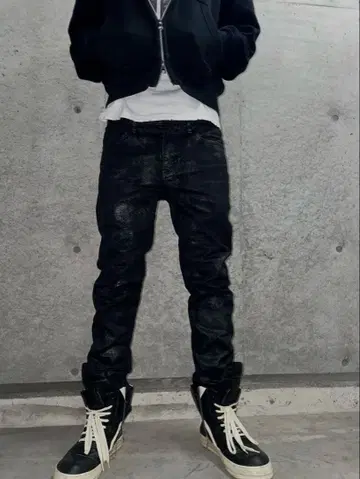 Coating Black Skinny Denim