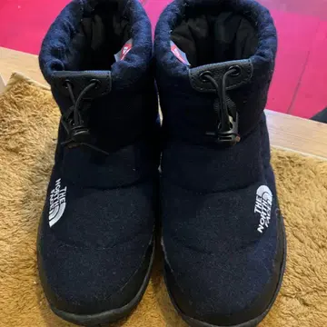 THE NORTH FACE 네이비 숏부츠 23cm