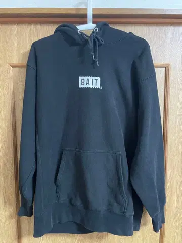BAIT 블랙 후드 부착 후드티