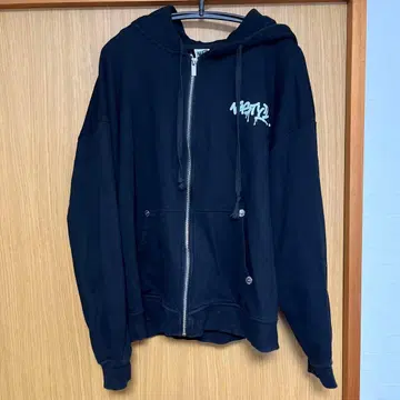 NASTY DOG 눈 출혈 블랙 후드티 사이즈 1