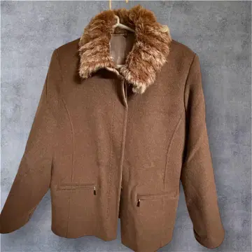 모 97%, 캐시미어 3%, 퍼 트리밍 브라운 울 코트 L