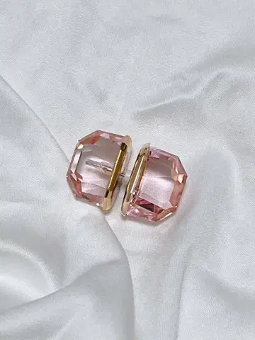 SWAROVSKI Lucent 스터드 귀걸이 핑크 한쪽용