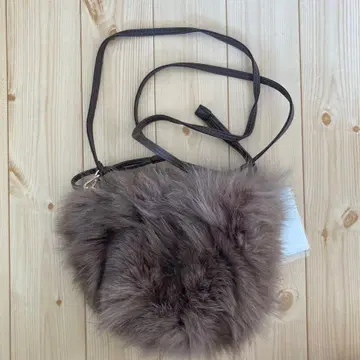 미사용 새상품 nouer 퍼 숄더백