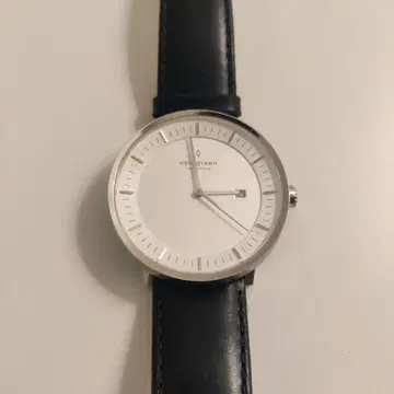 Nordgreen Philosopher 40mm 손목시계 화이트/블랙