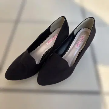 리즈리사 펌프스 M 블랙 펠트 느낌 꽃잎 인솔