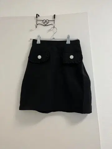 evelyn 프릴 포켓 스커트