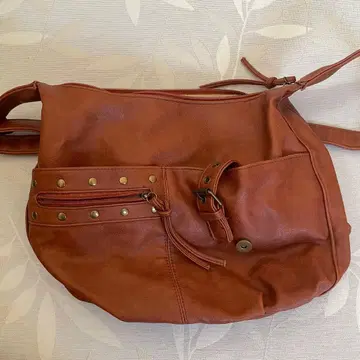 브라운 가죽 숄더백