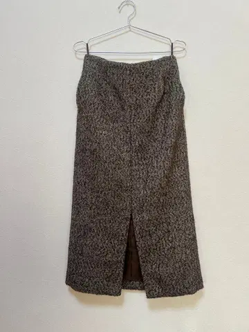 브라운 계열 슬릿 타이트 스커트 유나이티드 애로우즈