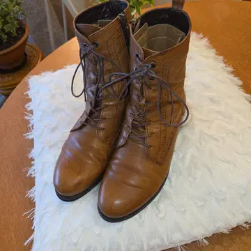 브라운 가죽 워크 부츠 24.5cm 중간 힐