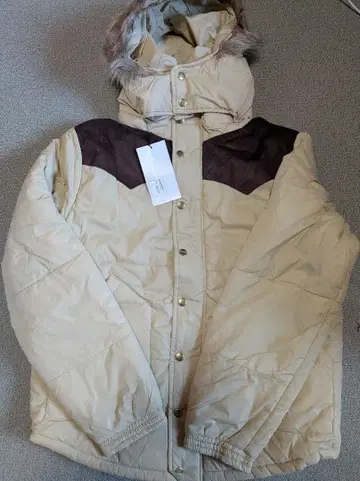 록키 마운틴 페더베드풍 패딩 자켓 베이지 다운