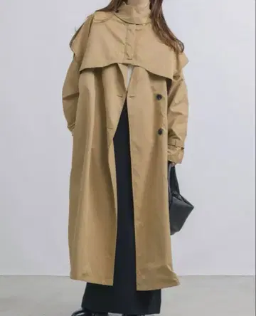 NEUNA 베이지 오버 사이즈 트렌치코트