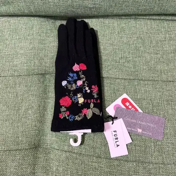FURLA 꽃무늬 자수 장갑 블랙 스마트폰 터치 가능