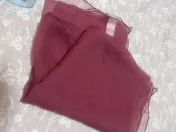 [ 레어 ] 마가렛호웰 실크 스카프 새상품급