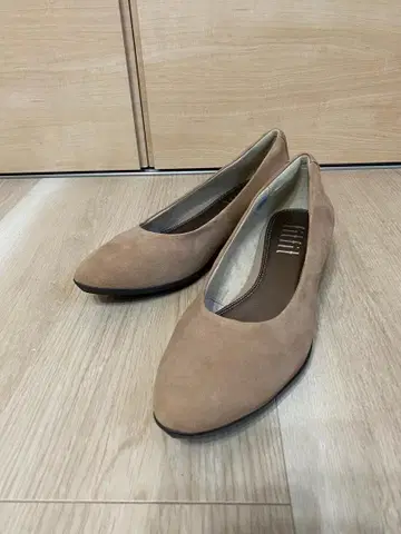 fitfit 베이지 스웨이드 스틸레토 펌프스