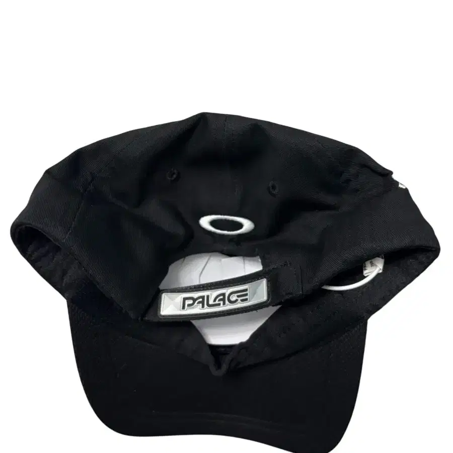 Palace x Oakley Black Silver Detail 6-Panel Cap | Bunjang Global