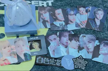 WayV 화이트 컬러 정격 오너먼트 쿤