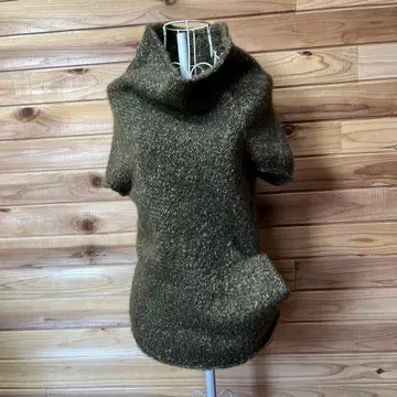 올리브 그린 하이넥 반팔 니트 y's