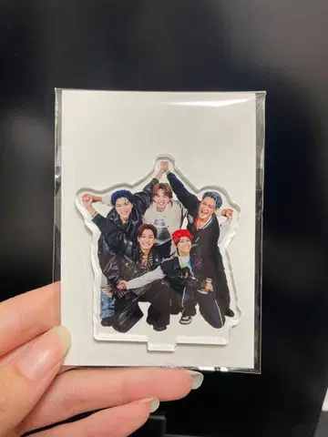 RESISTNCE 아크릴 스탠드