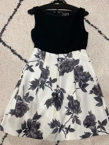 그레이스 콘티넨탈 원피스