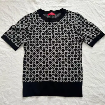 GUESS 반팔 니트 M