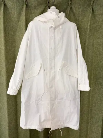 새상품 Allumer 화이트 모즈 코트 (아루메르)