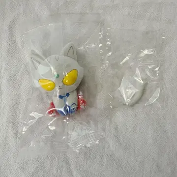 울트라맨 고양이 울트라맨 제로 울트라맨 피규어