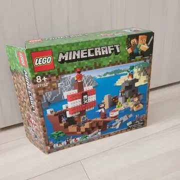 LEGO Minecraft 21152 해적선과 섬 세트