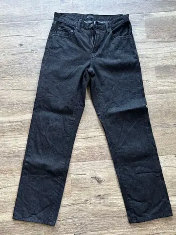 UNIQLO 레귤러 핏 청바지