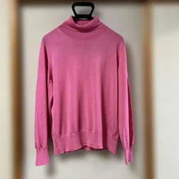 Golden Bear 핑크 터틀넥 니트 스웨터