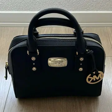마이클코어스 백 블랙 핸드백