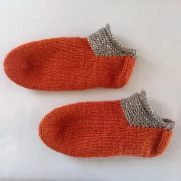오렌지와 그레이 손뜨개질 니트룸 삭스