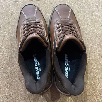 CEDAR CREST 브라운 스니커즈 25.5