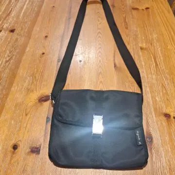 [ 애니에스 베이 ] 나일론 숄더백