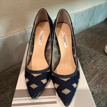 세븐 트웰브 서티 네이비 다이아몬드 패턴 하이힐 미사용