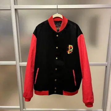 Zepanese Club 백 자수 로고 바시티 자켓 블랙 x 빨간색 XL