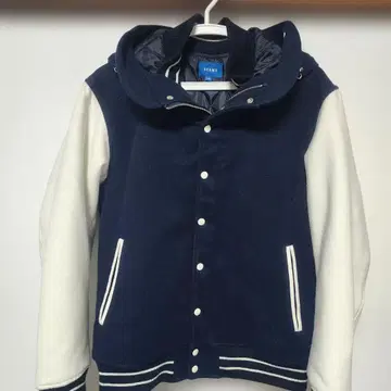 BEAMS 후드 부착 바시티 자켓 M 사이즈 네이비/화이트