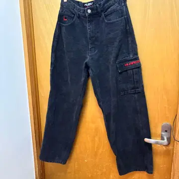 XLARGE x FUBU 페인터 팬츠