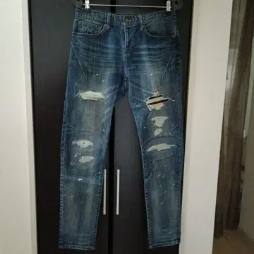 NUMBER (N) INE 데미지 가공 스트레이트 데님 다크 블루