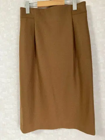 1회 UNITED ARROWS 타이트 스커트