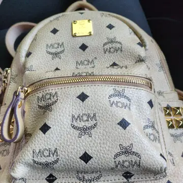 MCM 베이지 로고 백팩