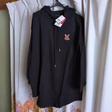 제리 자수 블랙 후드티