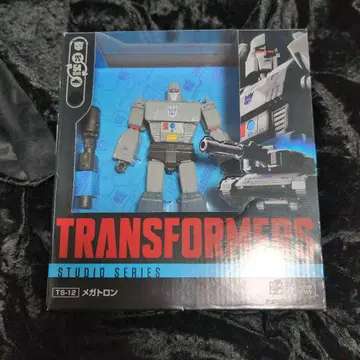 메가트론 TS-12 스튜디오 시리즈 SS86 트랜스포머
