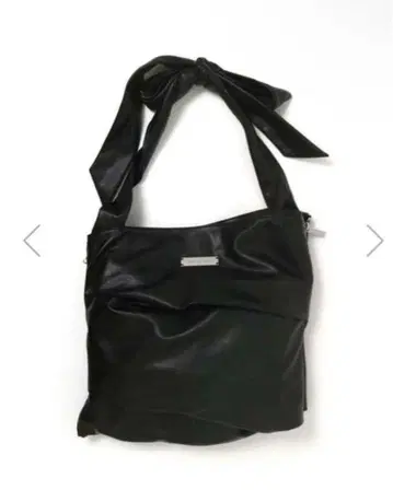 melt the lady knot shoulder bag