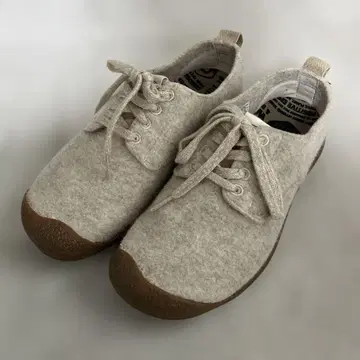 [ 24cm ] KEEN 모우지 더비