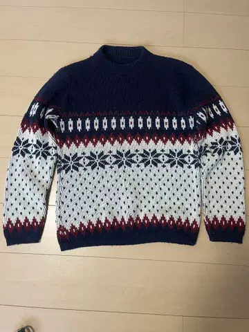 노르딕 무늬 눈꽃 패턴 스웨터 M 사이즈 90년대 구제 의류