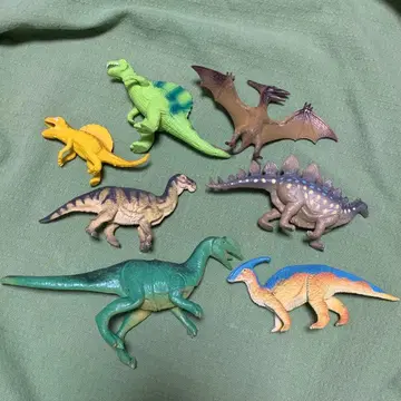 공룡 완구 피규어 7체