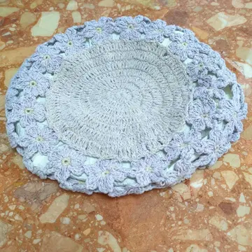 연보라색 꽃무늬 크로셰 뜨개질 베레모