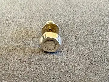 가르니 스터드 귀걸이