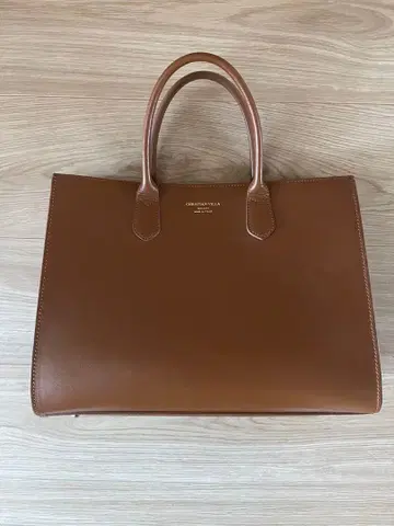 CHRISTIAN VILLA 크리스천빌라 토트